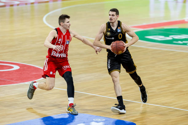 少了几分张 少了几分张