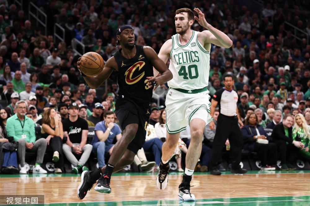 以顽强著称 以顽强著称